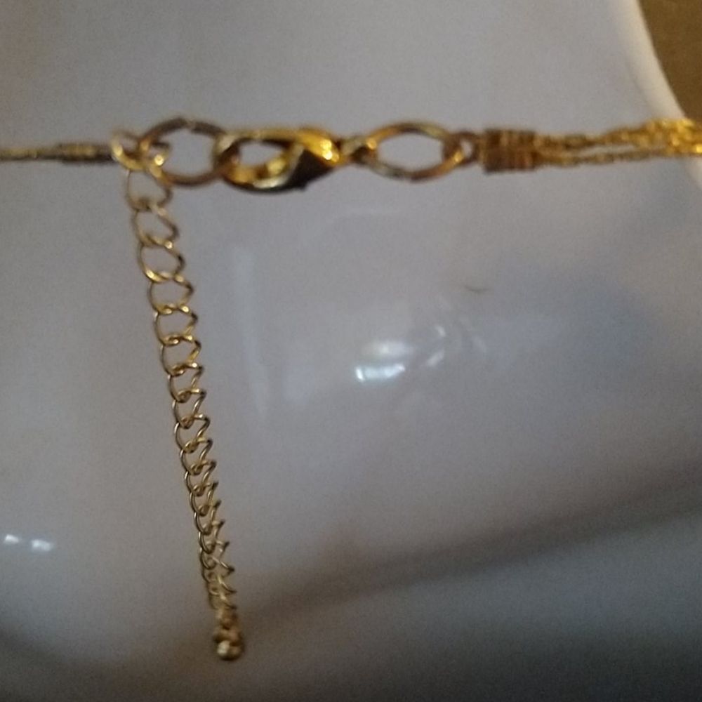 Golden Rhinestone Necklace - Picture 3 of 4